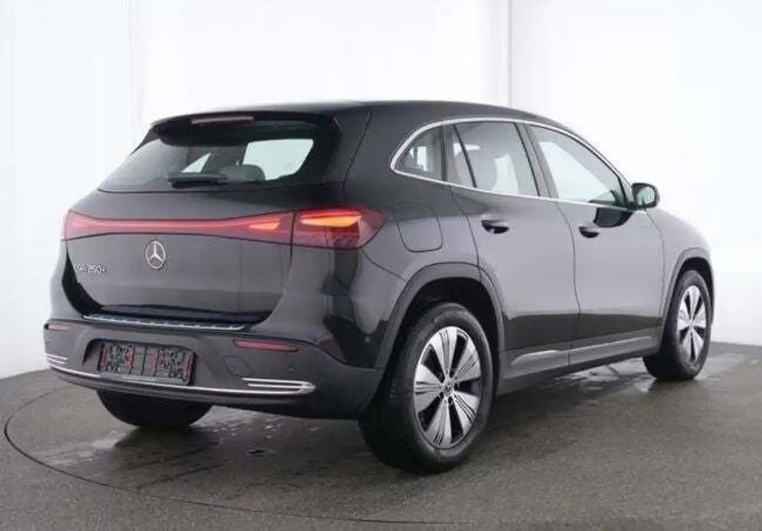Mercedes-Benz EQA 250 + Negro - 2