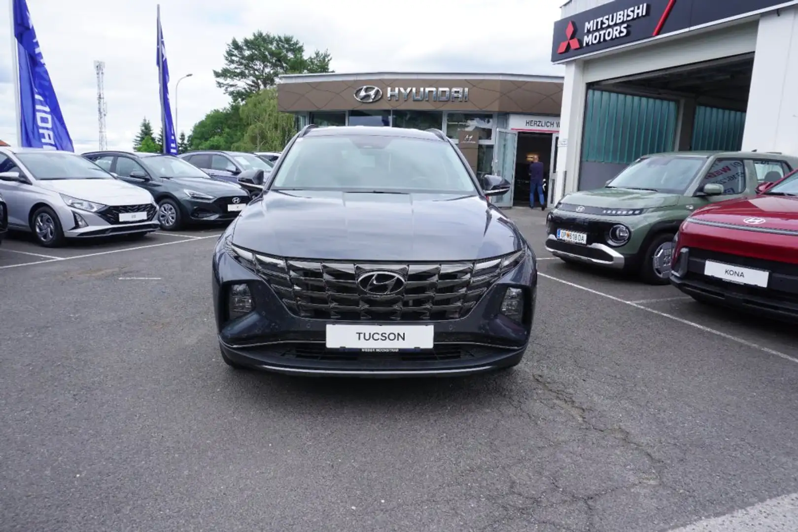 Hyundai TUCSON NX4 Trend Line 1,6 CRDi 4WD 48V DCT t1dt1 Schwarz - 2