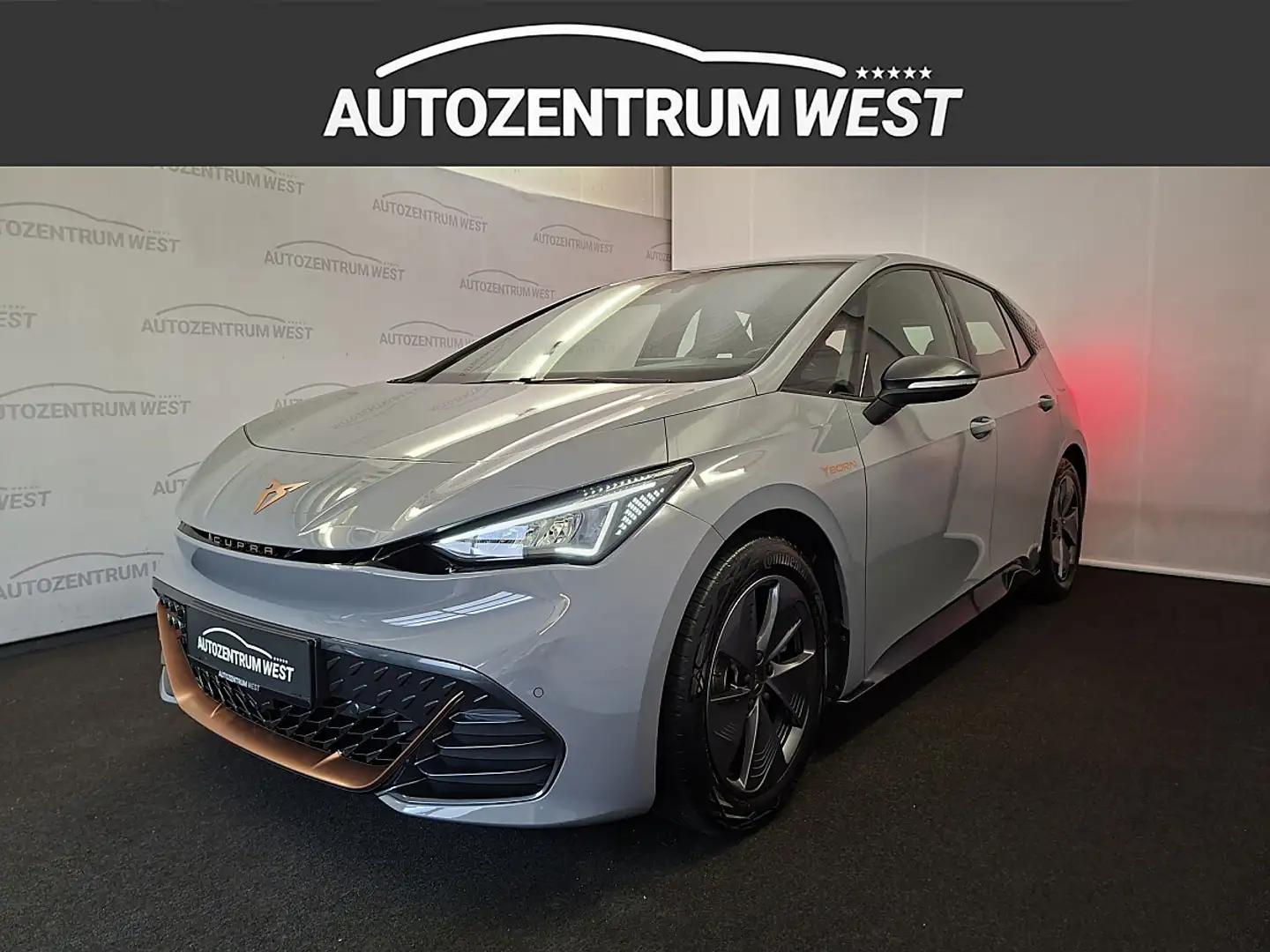 CUPRA Born 62kWh..NAVI/SH/LED Grau - 1