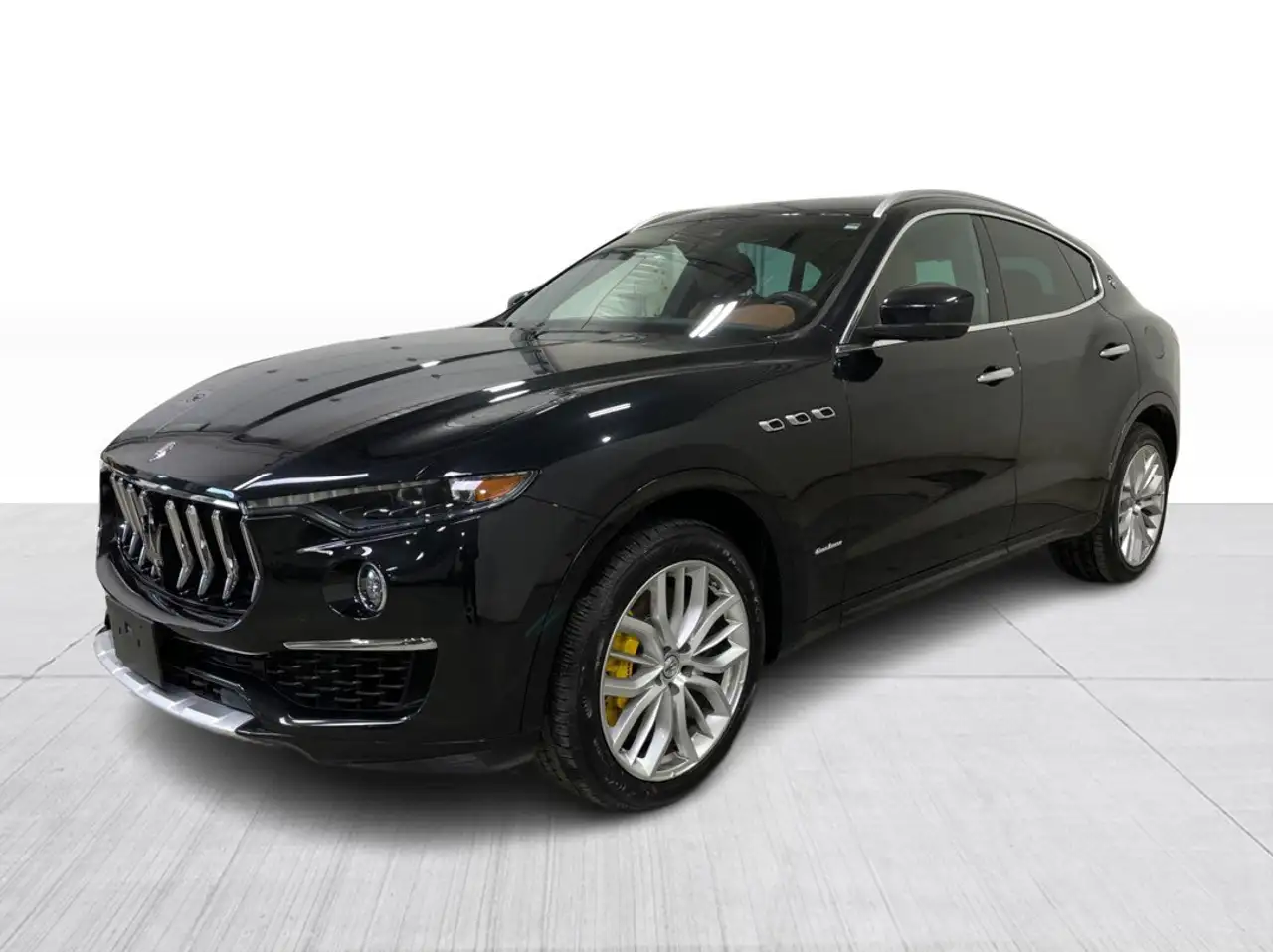 Maserati Levante снимка Maserati Levante