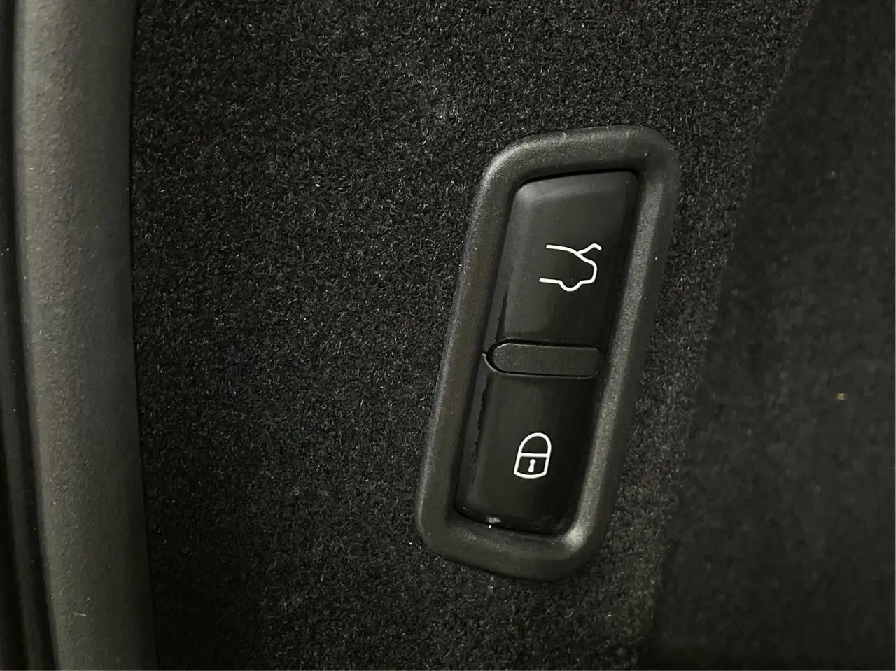 Maserati Levante снимка Maserati Levante