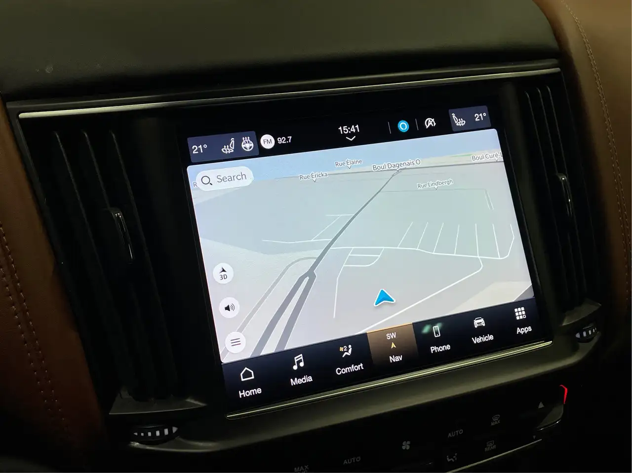 Maserati Levante снимка Maserati Levante