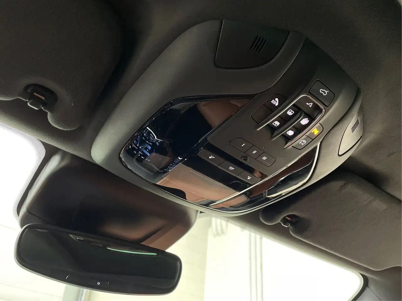 Maserati Levante снимка Maserati Levante