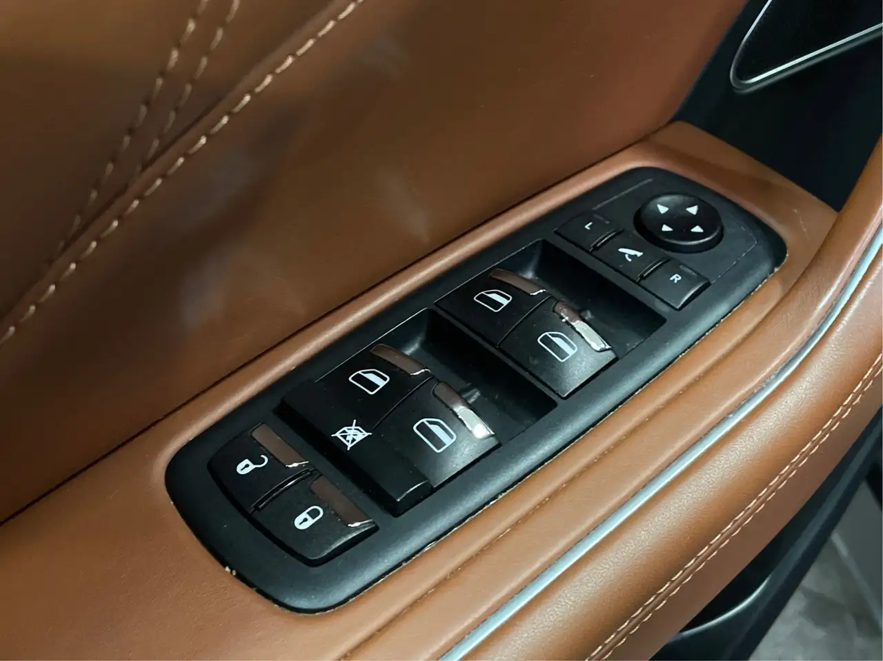 Maserati Levante снимка Maserati Levante