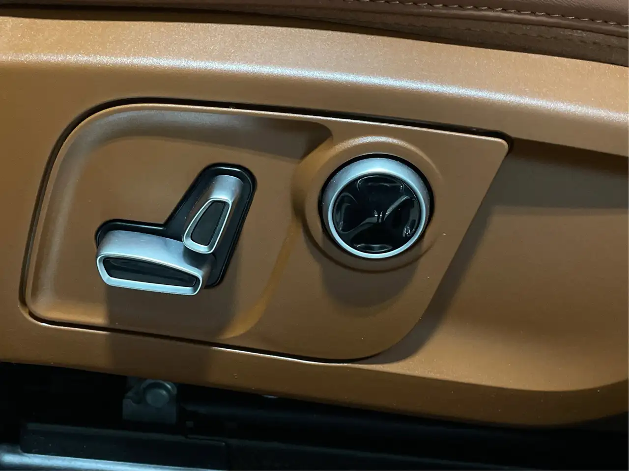 Maserati Levante снимка Maserati Levante