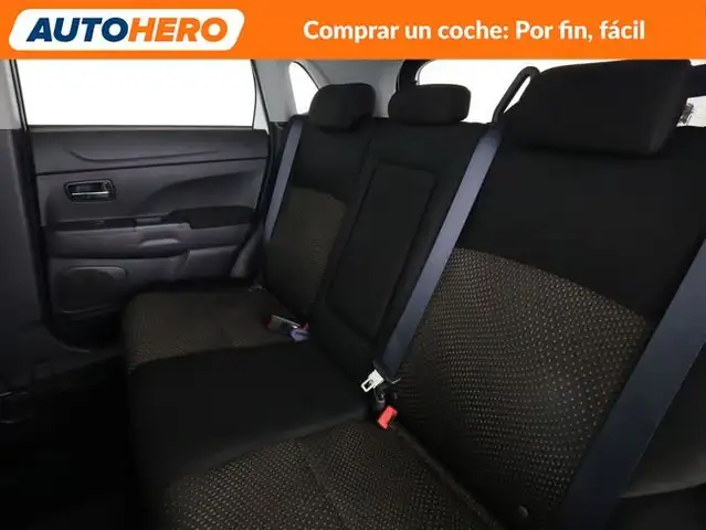 Mitsubishi ASX view 15