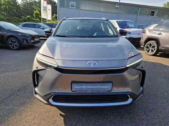 Toyota BZ4X view 11