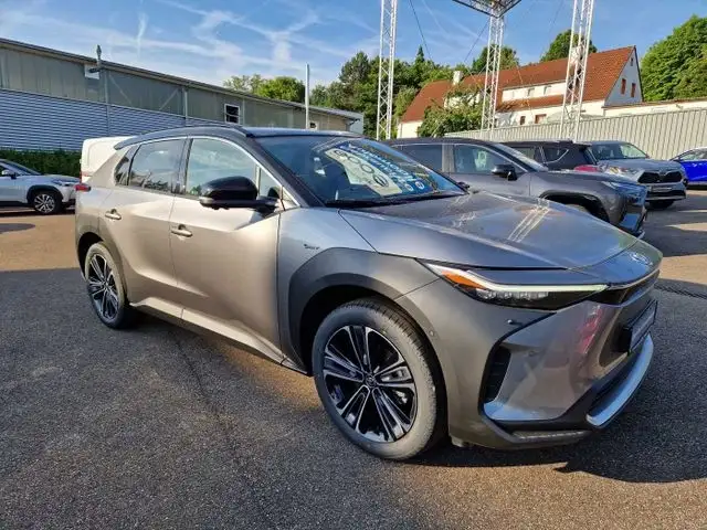 Toyota BZ4X view 10
