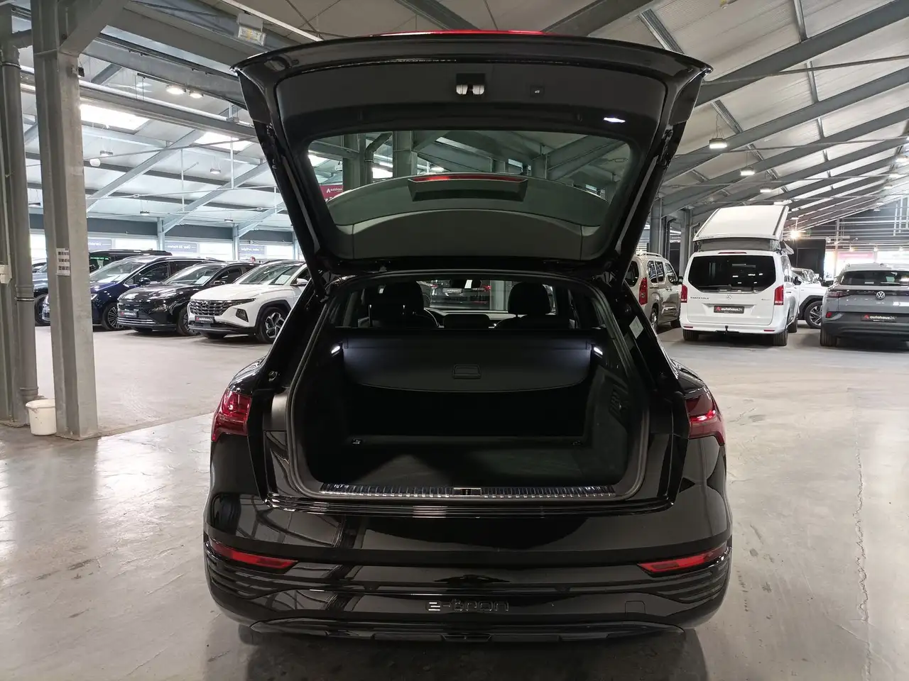 Audi Q8 e-tron 50 advanced quattro|LED|Navi|AHK|PDC 6