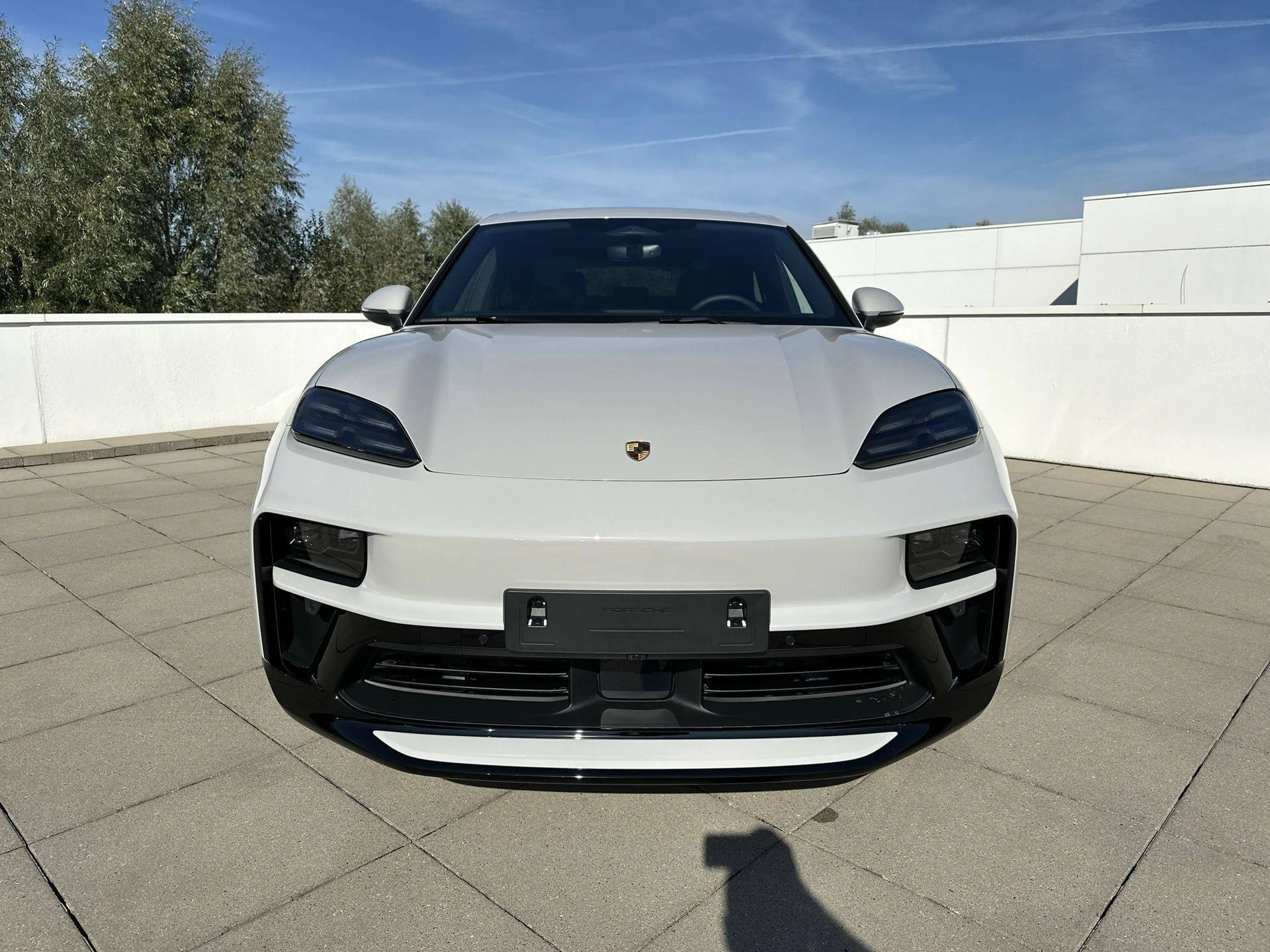 Porsche Macan ELECTRIC Trekhaak Pano Dak 22" RS Spyder  Bose Sportdesignpakket — photo 6