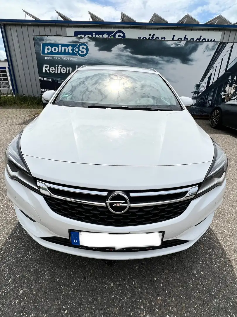Opel Astra 1.6 CDTI Sports Tourer Active - 1