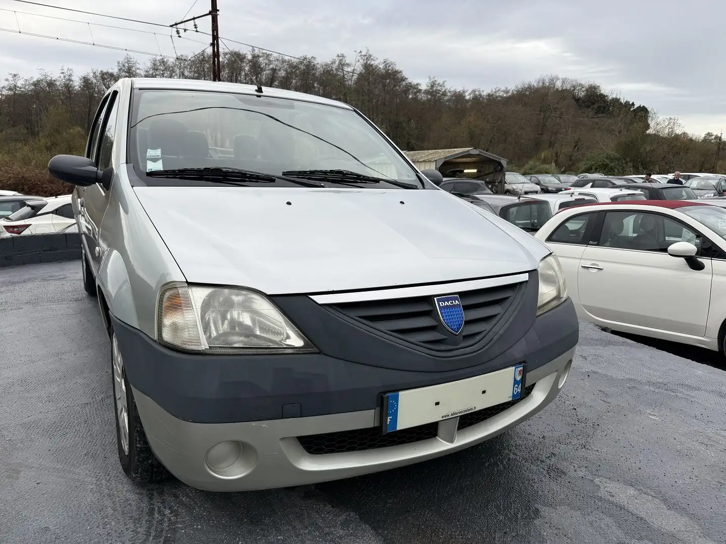 Dacia Logan 1.4 MPI 75CH AMBIANCE Gris - 1