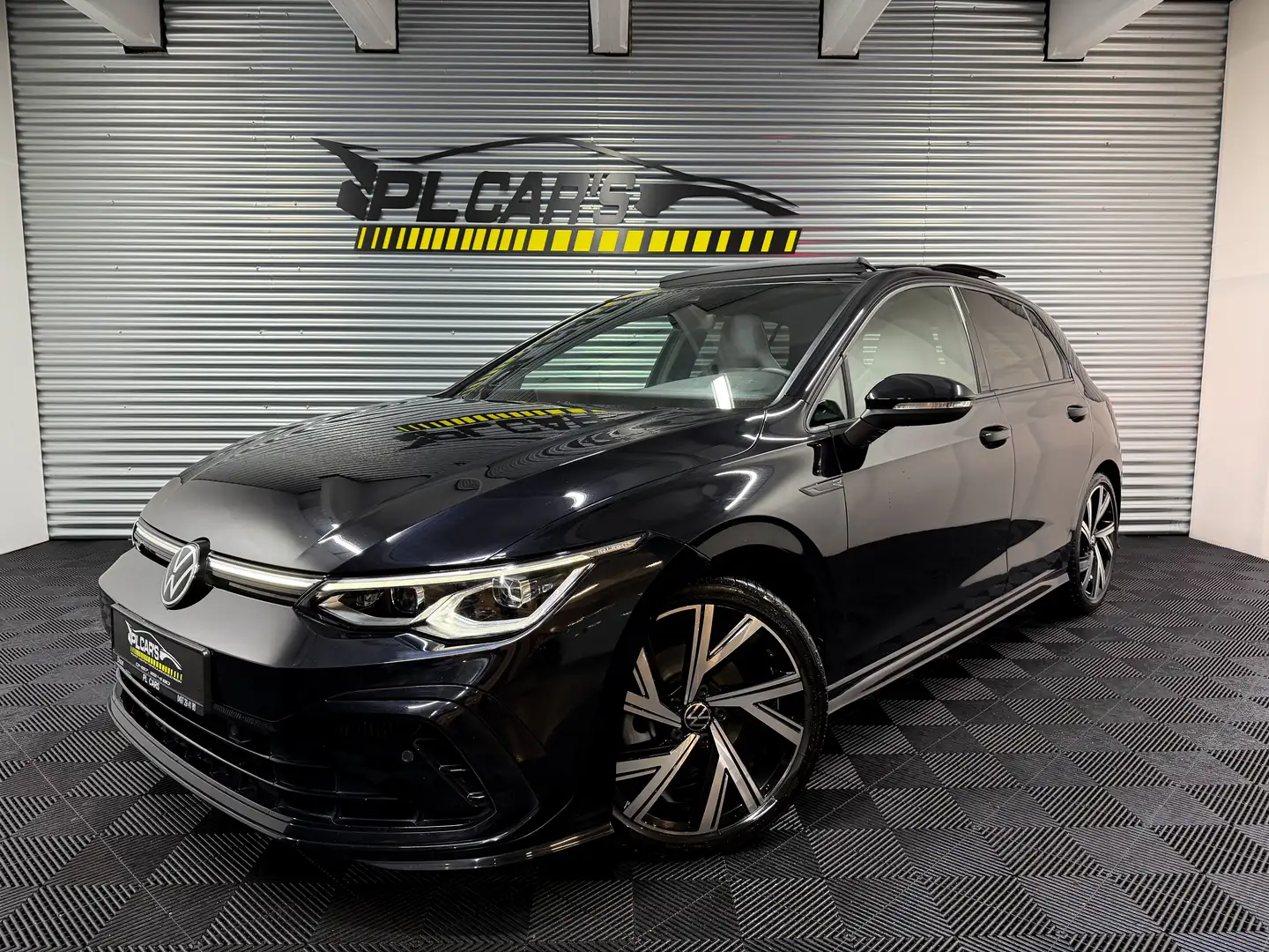 Volkswagen Golf Golf 1.5 eTSI R-Line DSG | TOIT PANO | HARMAN - 2