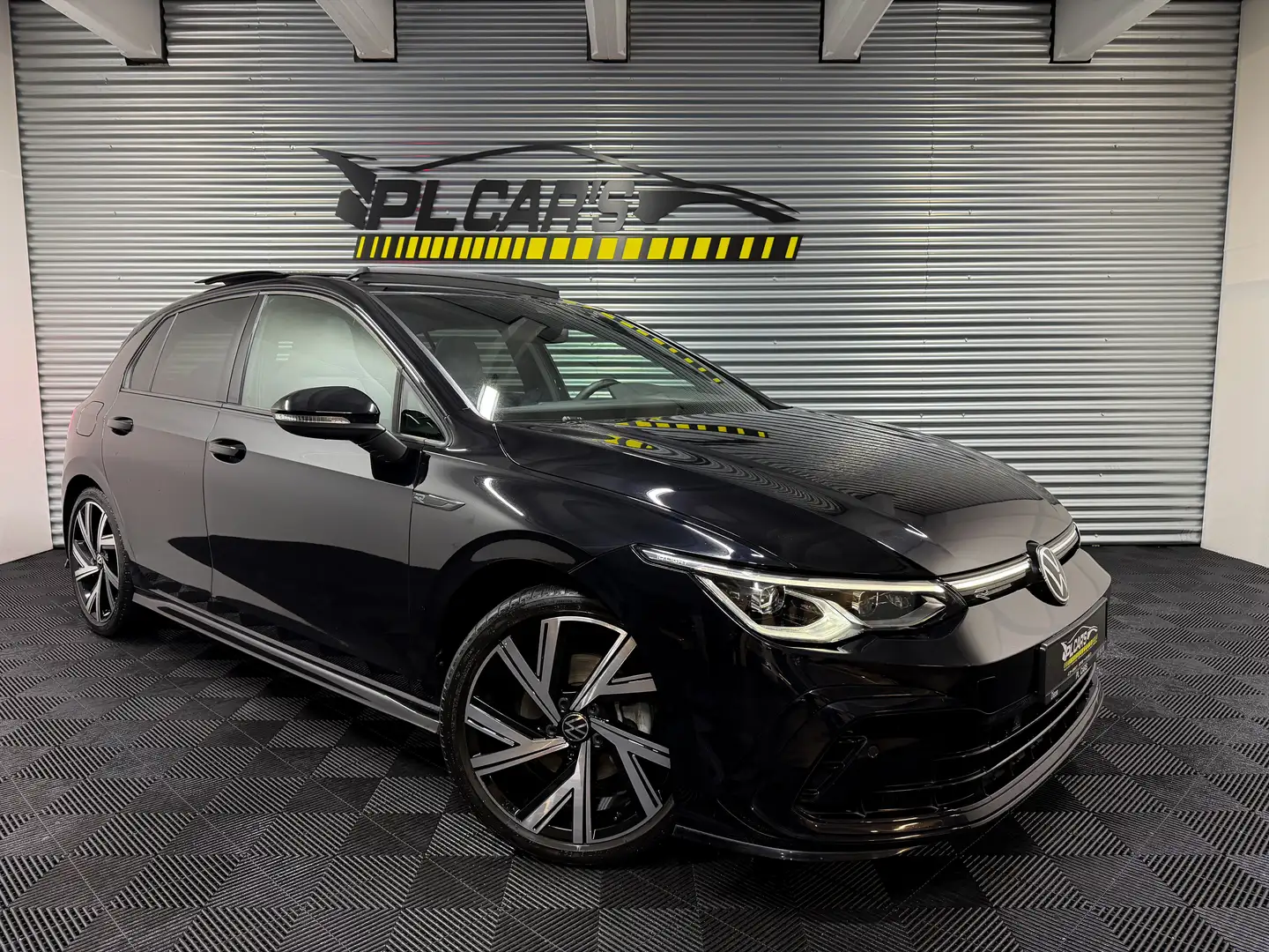 Volkswagen Golf Golf 1.5 eTSI R-Line DSG | TOIT PANO | HARMAN - 1