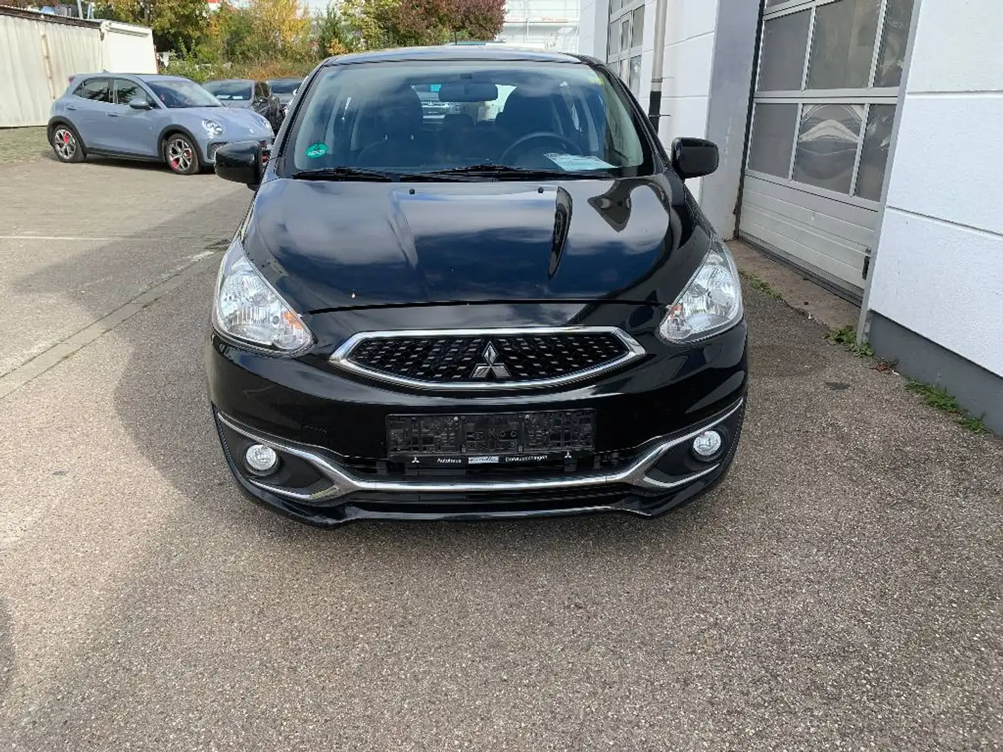 Mitsubishi Space Star Diamant 1.0 MIVEC 5-Gang Schwarz - 2