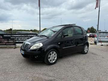 1.4 16v Platino Plus