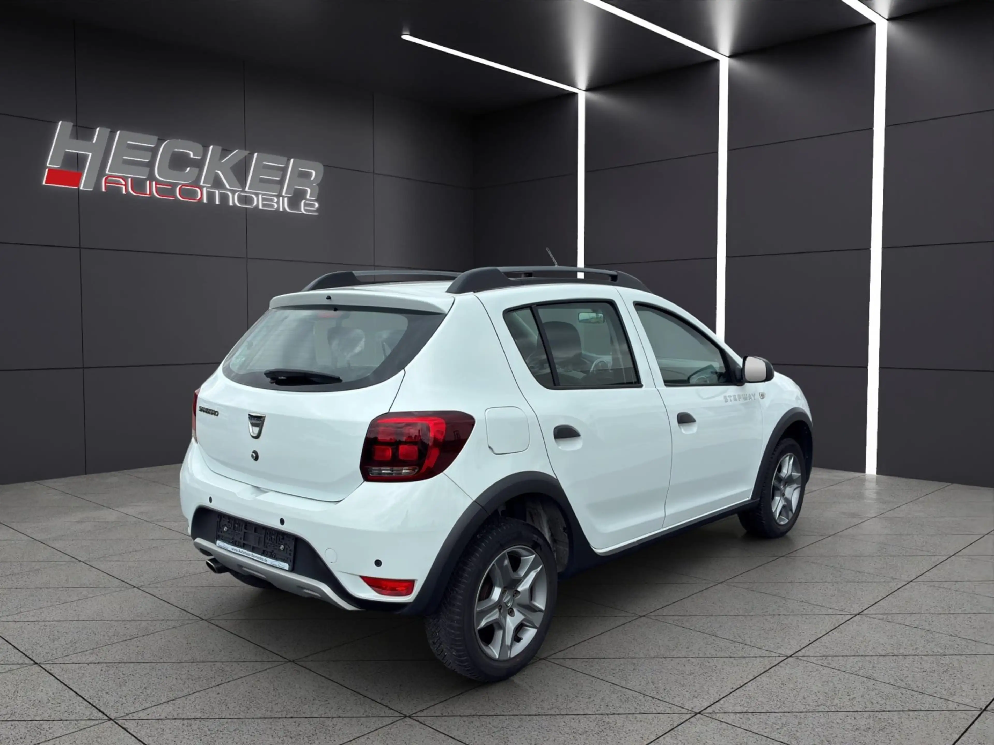 Dacia Sandero II 0.9 TCe 90 eco² Stepway Prestige — photo 6