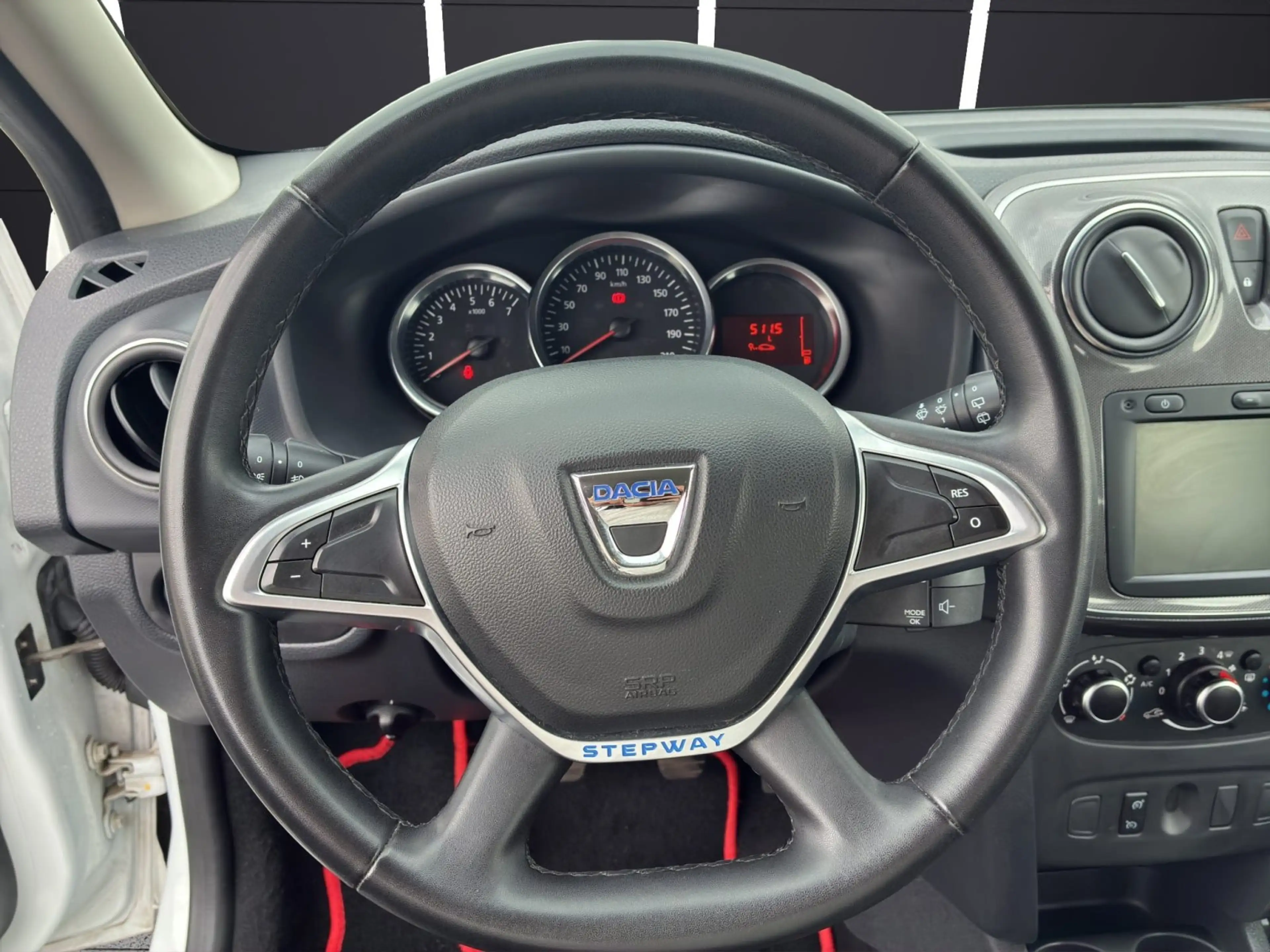 Dacia Sandero II 0.9 TCe 90 eco² Stepway Prestige — photo 10
