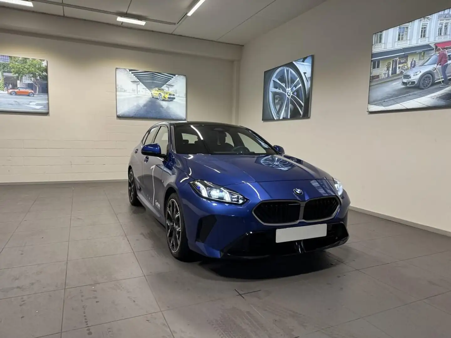 BMW 120 d 48V MSport auto Blu/Azzurro - 2