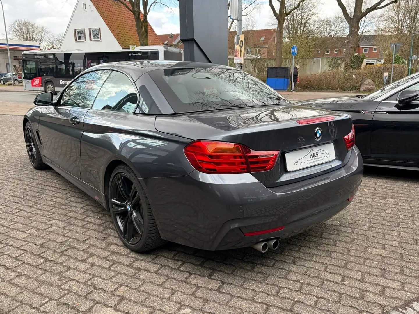 BMW 428 i Cabrio Aut. M Sport Gris - 2