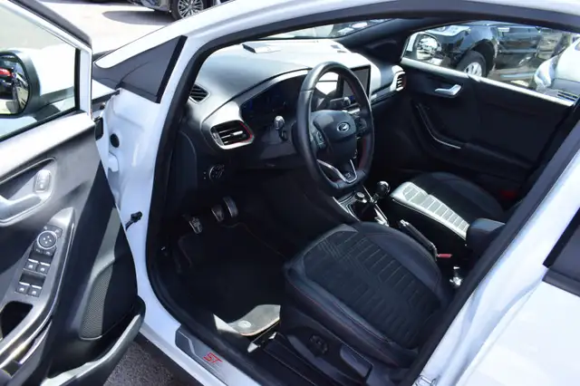 Ford Puma view 10