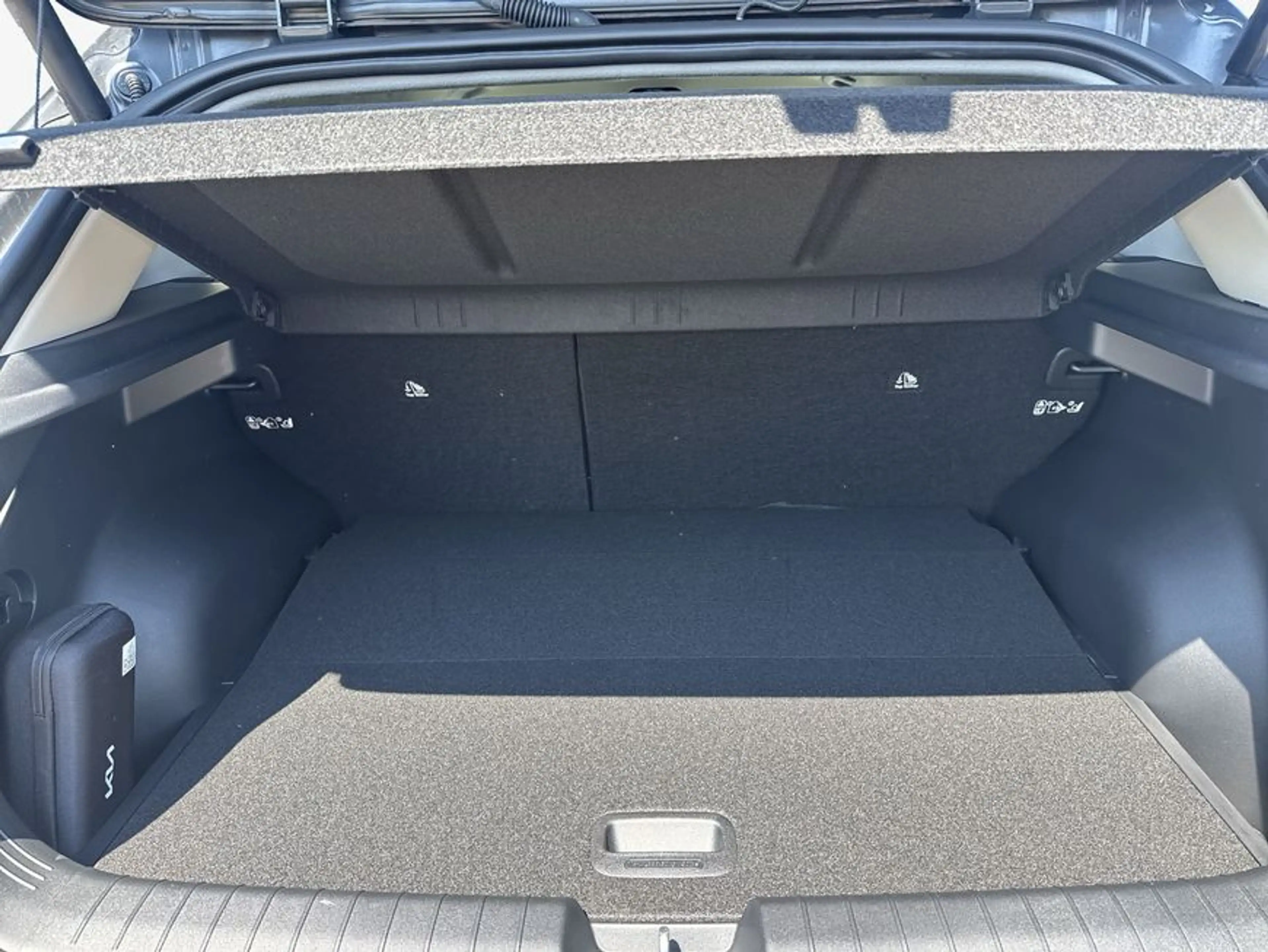 Kia EV4 81,4-kWh Earth 150 kW, 5-türig (Strom) — photo 9