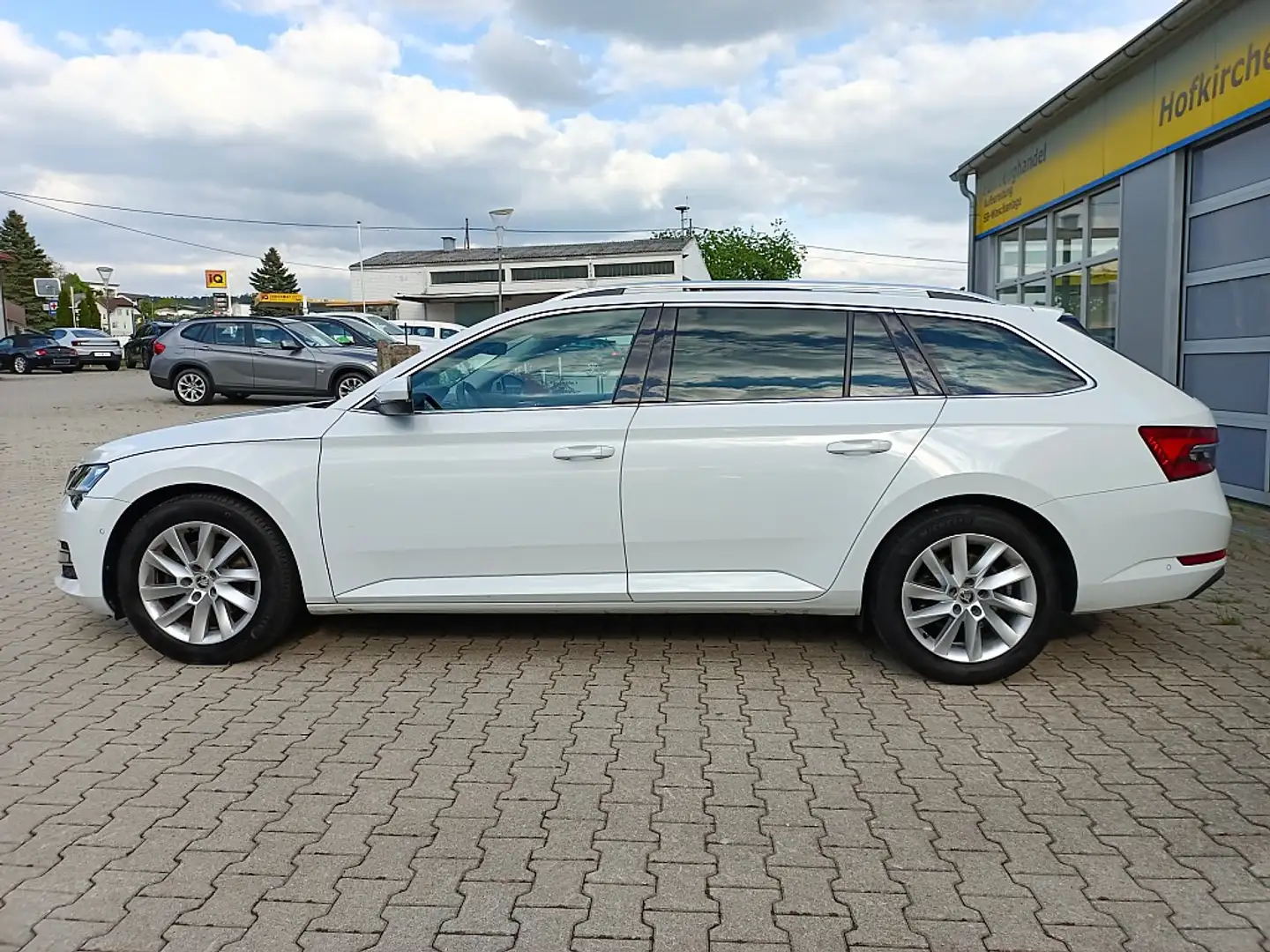 Skoda Superb Kombi 2,0 TDI Style DSG *Matrix-LED*ACC*Panoram... Blanc - 2