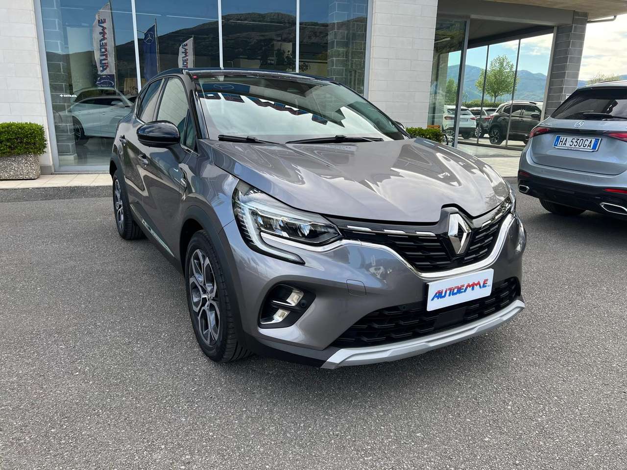 Renault Captur RENAULT CAPTUR TCE 100CV HPL TECNHO FAST TRACK