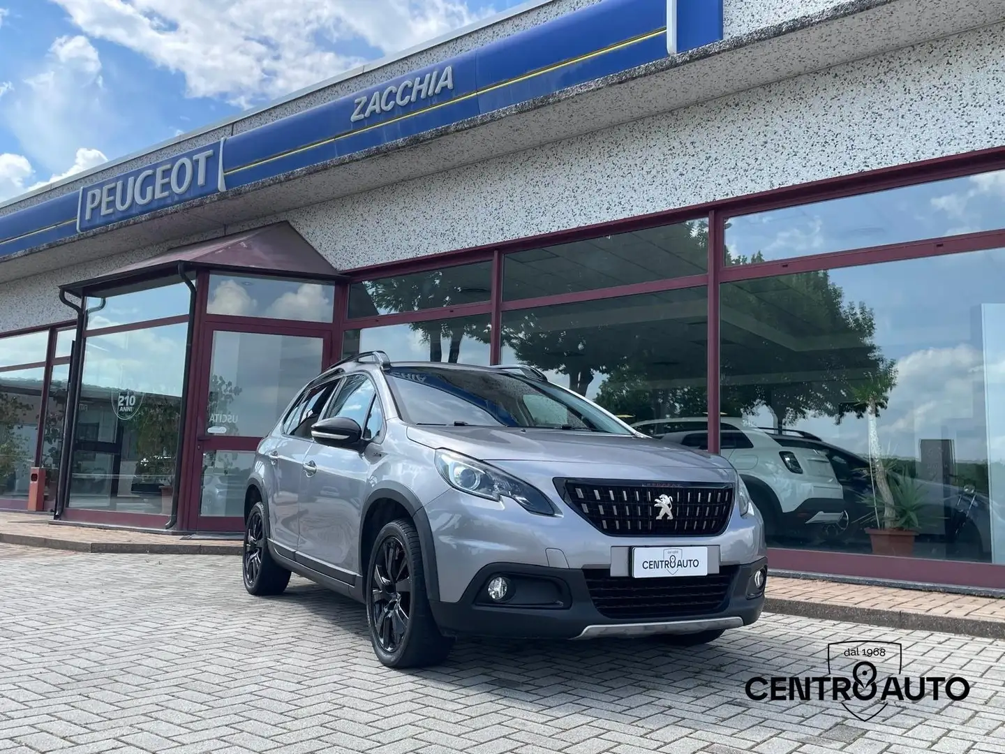 Peugeot 2008 1.5 bluehdi 100 cv Gt Line Gris - 1