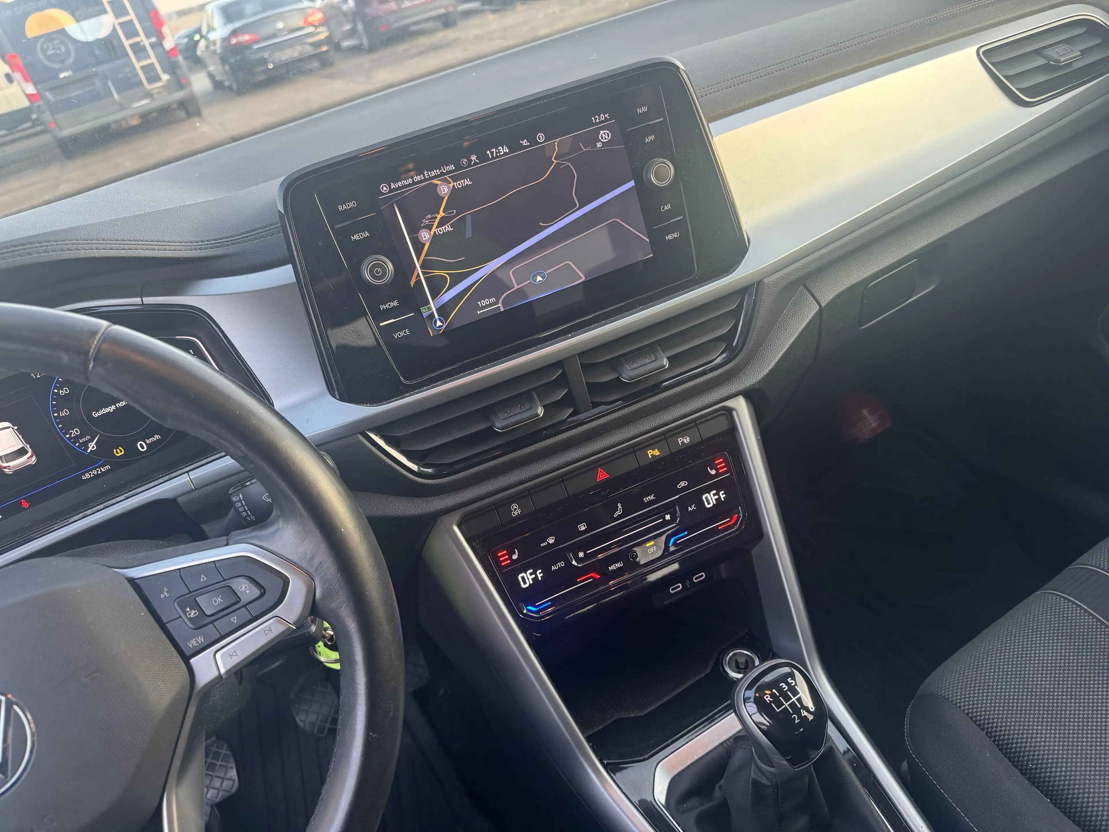 Volkswagen T-Roc 1.0 TSI/FACELIFT/FULLOPTIONS/1PROP CARNET VW — photo 11