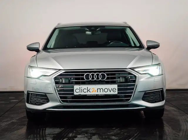 Audi A6 Avant view 3