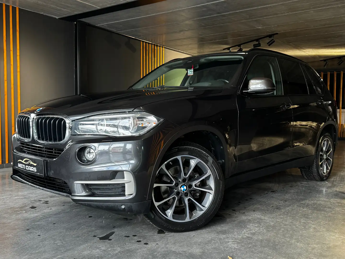 BMW X5 3.0 dAS xDrive30 | Camera | Leer | Xenon | Gris - 1