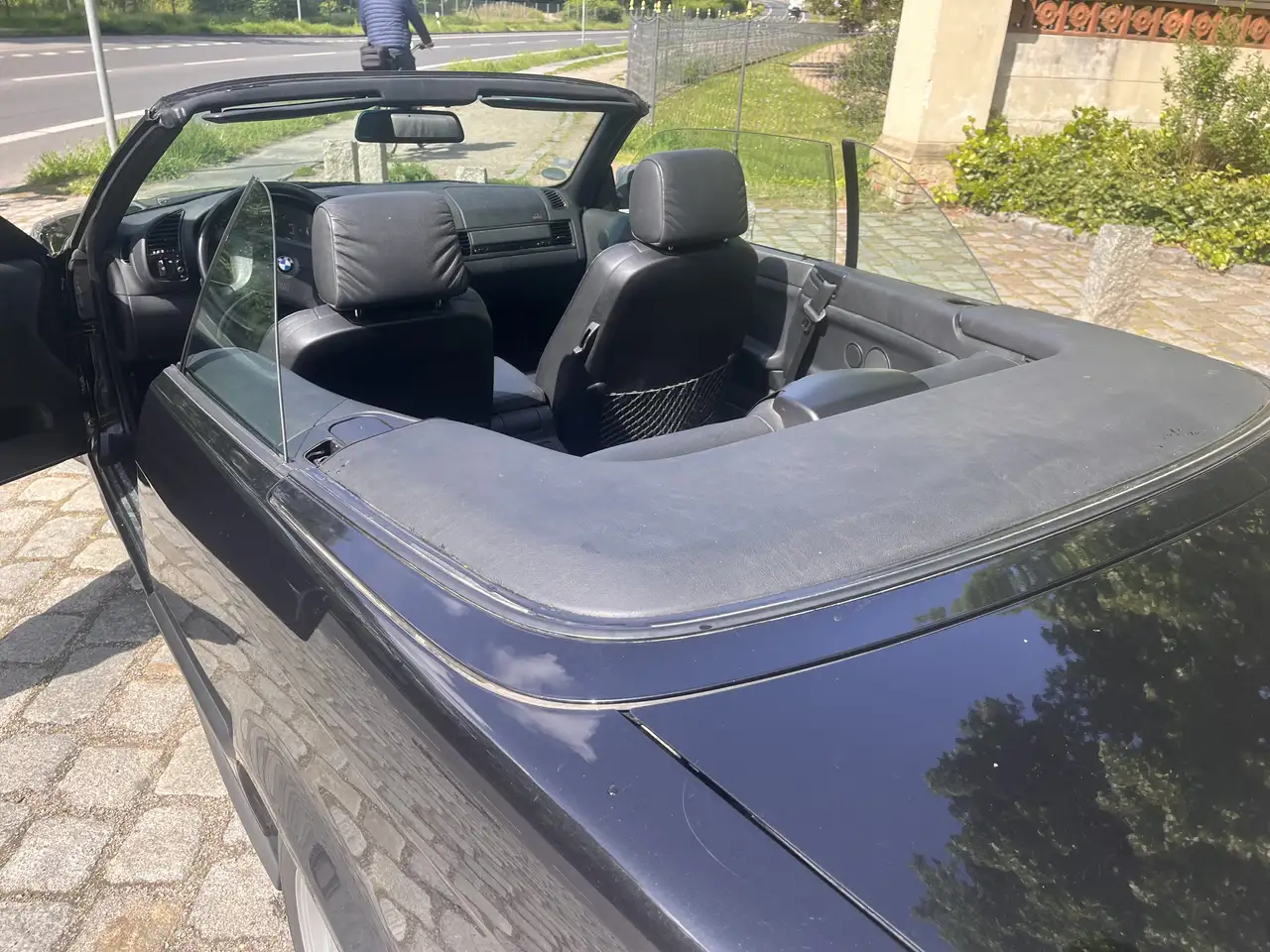 BMW 318i Exclusiv Edition, foto 4