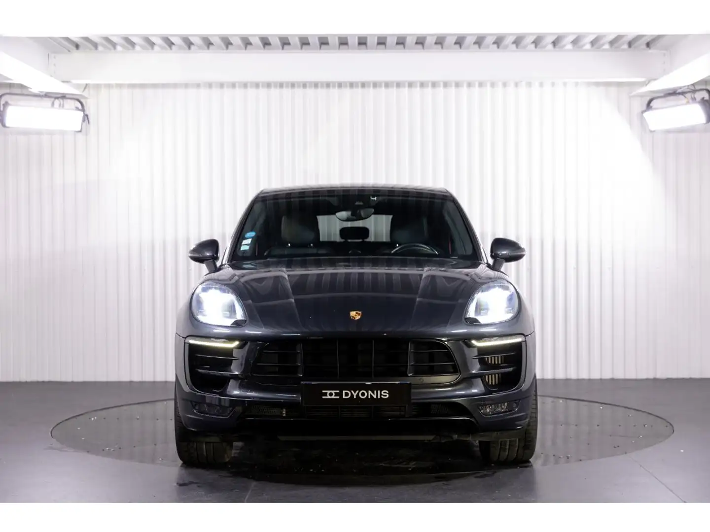 Porsche Macan GTS 3.0L V6 360 PDK Grey - 2