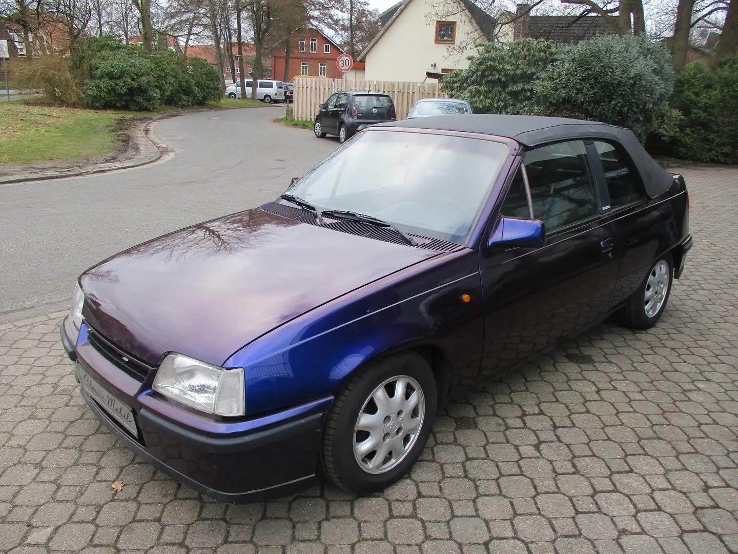 Opel Kadett E Cabrio *HU/H-Kennzeichen neu*2.Hand*Effektlack* Violett - 2