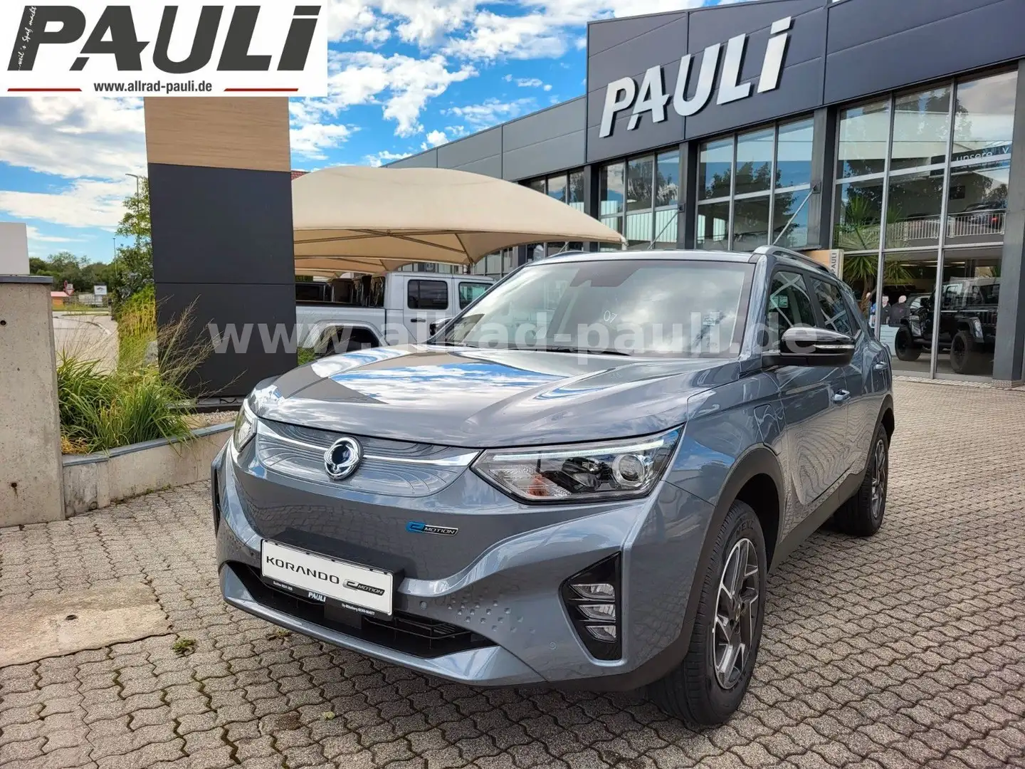 SsangYong Korando e-motion Platinum | SOFORT! Grau - 1