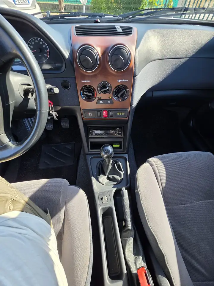 Alfa Romeo 146 1.8 ts 16v L c/airbag,abs,AC, foto 7