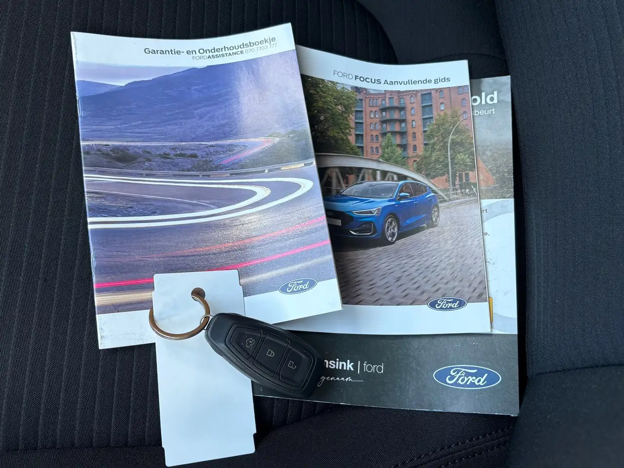Ford Focus Wagon 1.0 EcoBoost Hybrid Titanium 1e eigenaar Gro, миниатюра 20