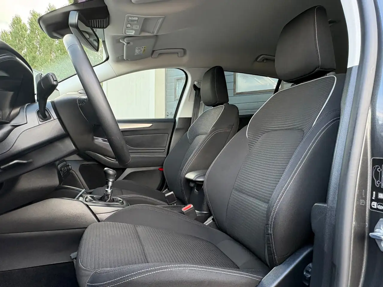 Ford Focus Wagon 1.0 EcoBoost Hybrid Titanium 1e eigenaar Gro, миниатюра 6
