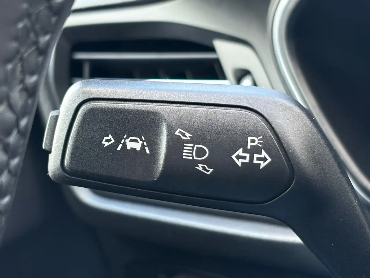 Ford Focus Wagon 1.0 EcoBoost Hybrid Titanium 1e eigenaar Gro, миниатюра 16