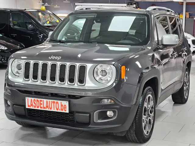 Jeep Renegade 1.4i BOITE Auto 4x4 Cuir CAM Pano Ouvrant Attache