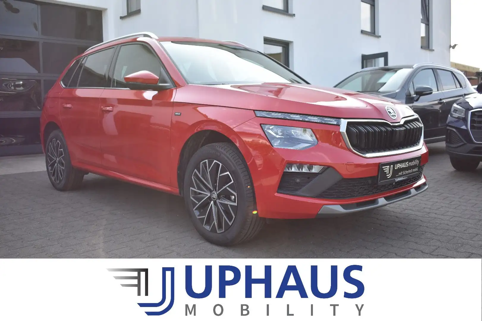 Skoda Kamiq 1,5 TSI DSG Drive*LED*AHKschwenkb.*Kamera Rot - 1