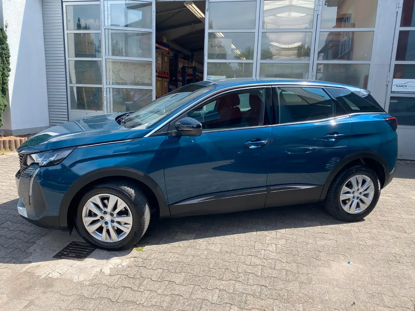 Peugeot 3008 Active Pack/Rückfahrkamera/Navi/PDC/1.2 Blu/Azzurro - 2