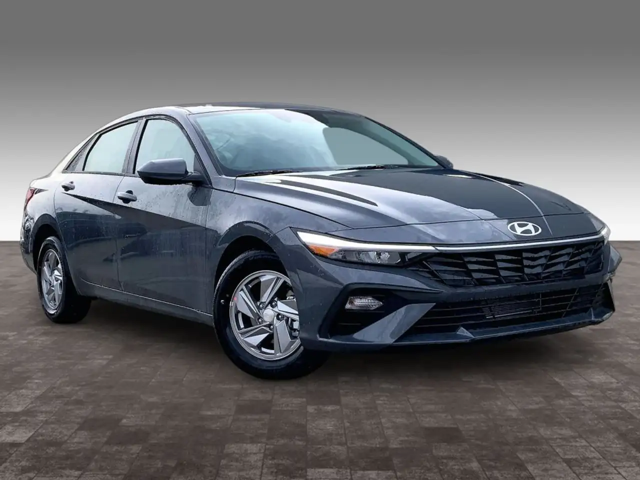 Hyundai ELANTRA photo Hyundai ELANTRA