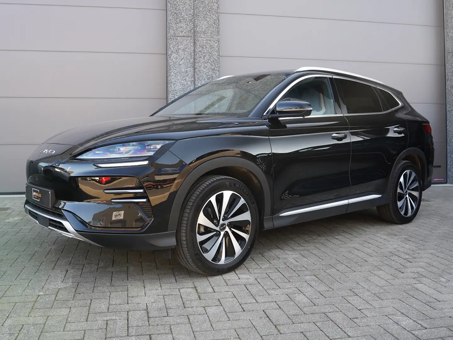 BYD Seal U U 87 kWh Design Schwarz - 1