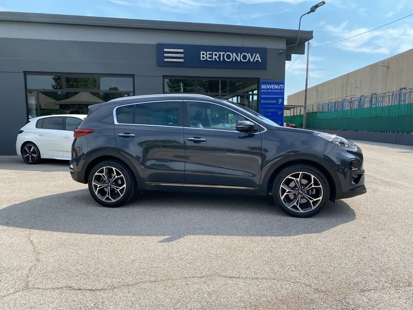 Kia Sportage 1.6 CRDI 136 CV DCT7 2WD Mild Hybrid GT Line Grigio - 1