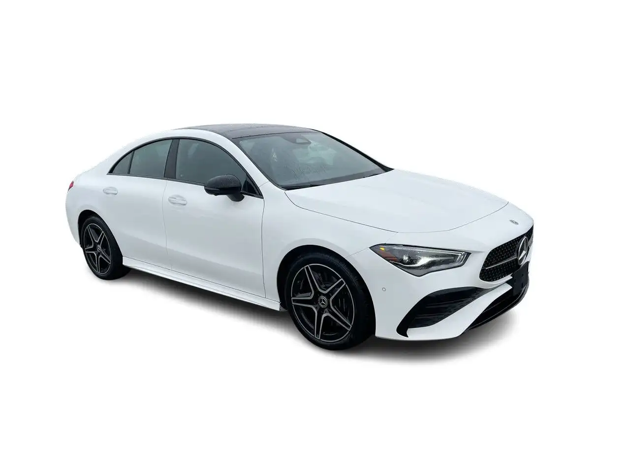 Mercedes-Benz CLA снимка Mercedes-Benz CLA