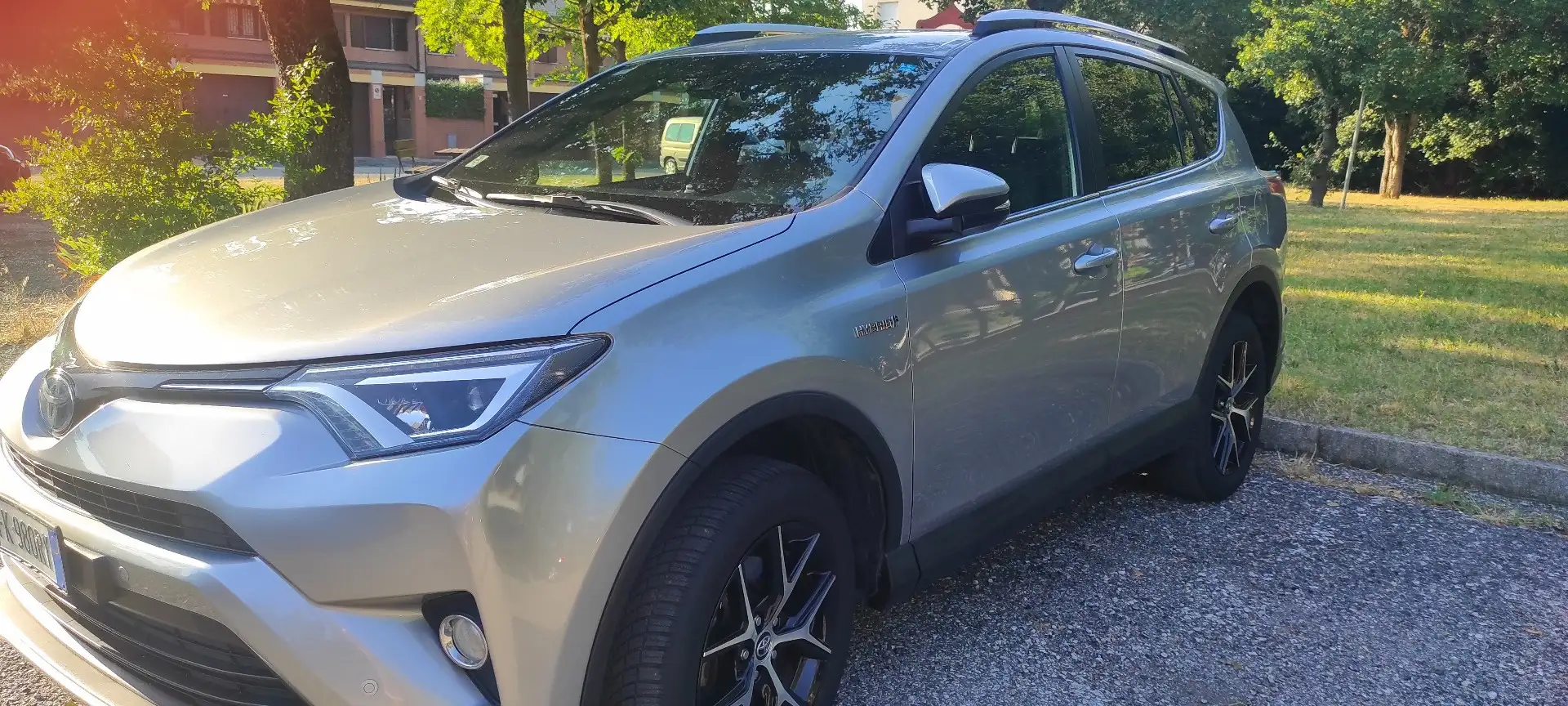 Toyota RAV 4 Rav4 2.5 Hybrid  vvt-i h Style 2wd e-cvt my17 Argento - 1