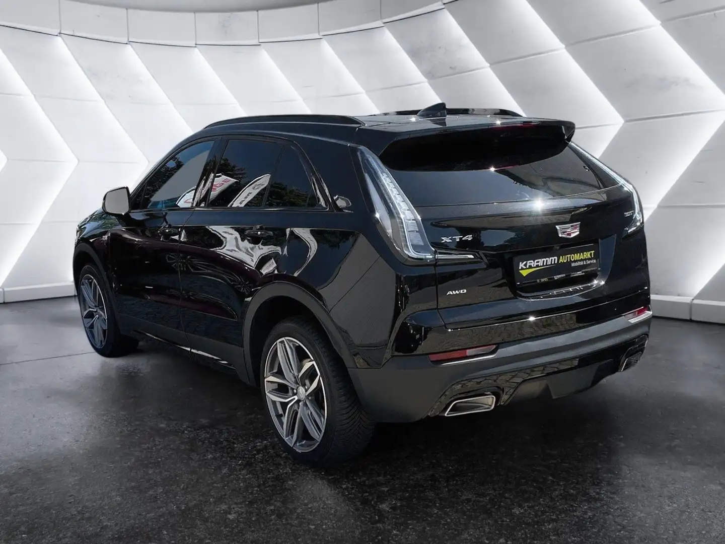 Cadillac XT4 2.0 T Sport AWD AHK+360 Kamera+Navi Noir - 2