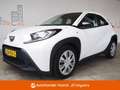 Toyota Aygo X 1.0 VVT-i MT Play *BTW* Adaptive, Camera, Carplay, Blanco - thumbnail 1